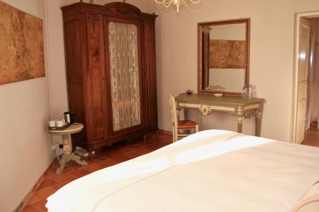 Sainte-Hélène Chambres d'Hôtes&Appartement Olonzac Esterno foto