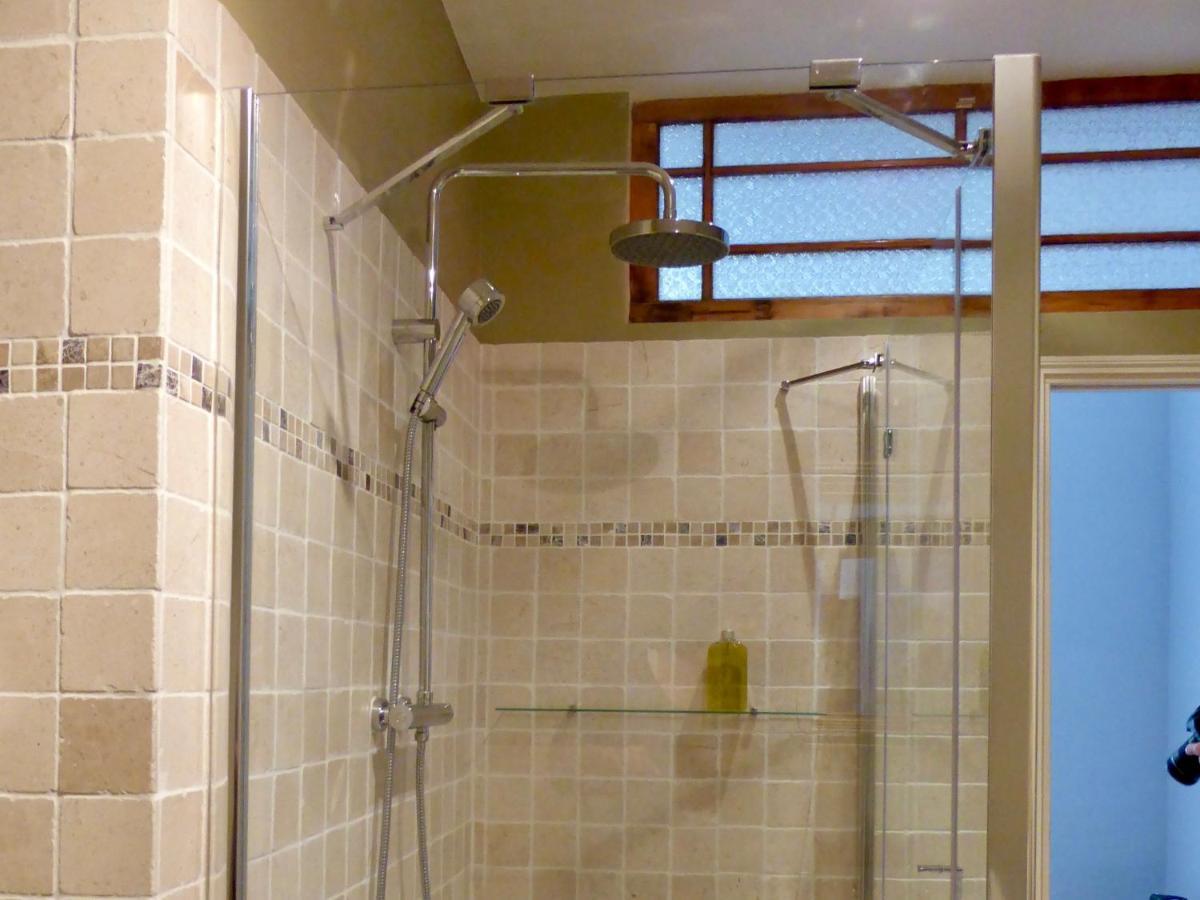 Sainte-Hélène Chambres d'Hôtes&Appartement Olonzac Esterno foto